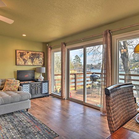 Lakefront Hot Springs Home With Updated Deck And Dock! Екстер'єр фото