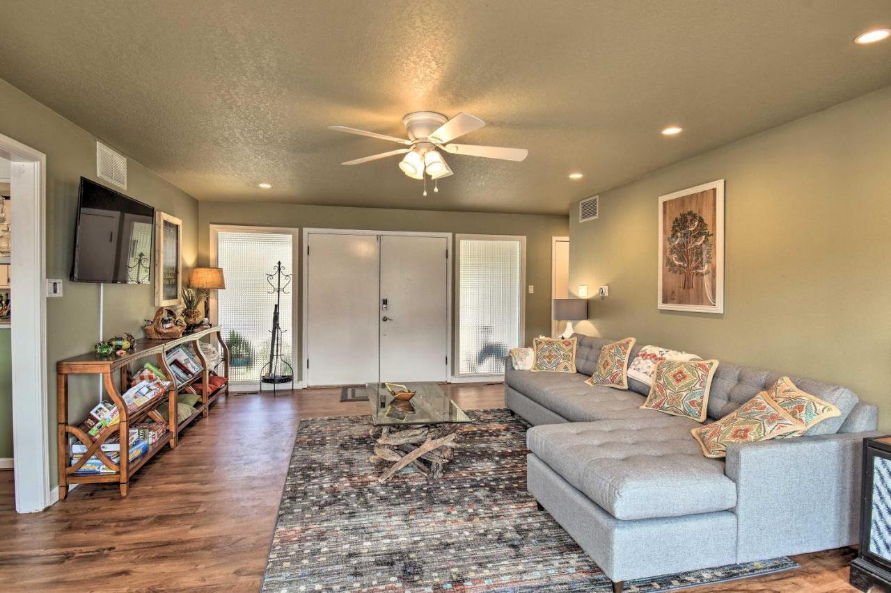 Lakefront Hot Springs Home With Updated Deck And Dock! Екстер'єр фото