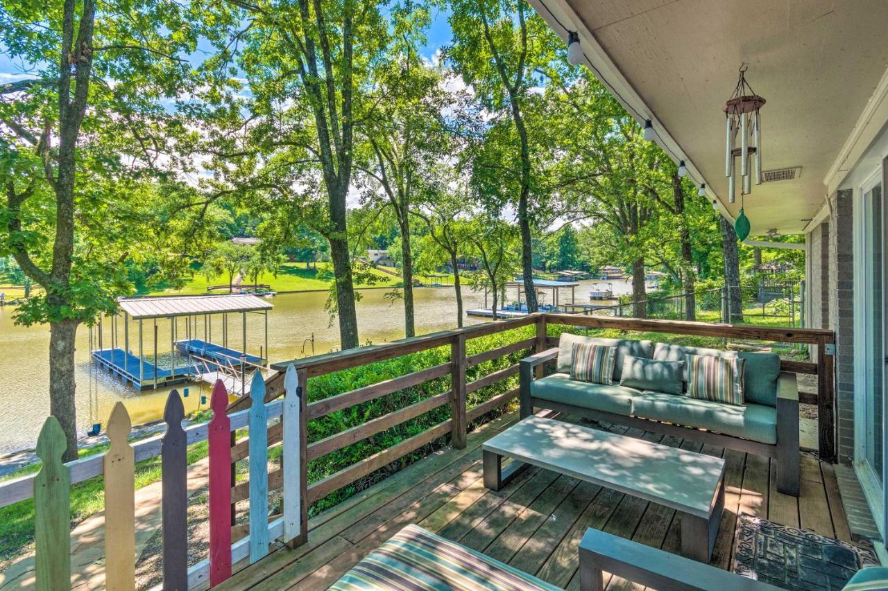 Lakefront Hot Springs Home With Updated Deck And Dock! Екстер'єр фото