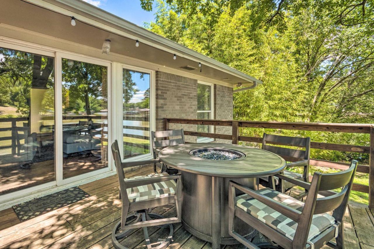 Lakefront Hot Springs Home With Updated Deck And Dock! Екстер'єр фото
