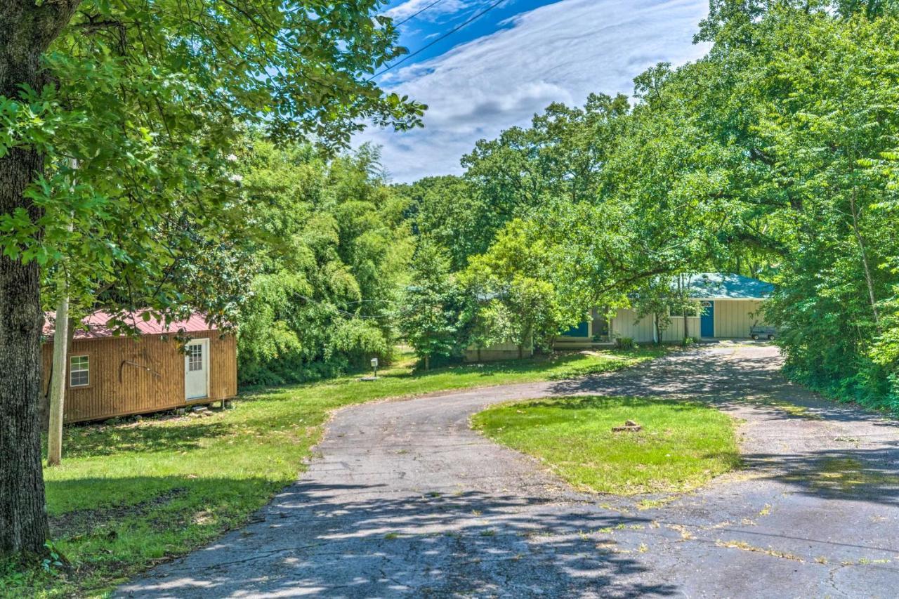 Lakefront Hot Springs Home With Updated Deck And Dock! Екстер'єр фото